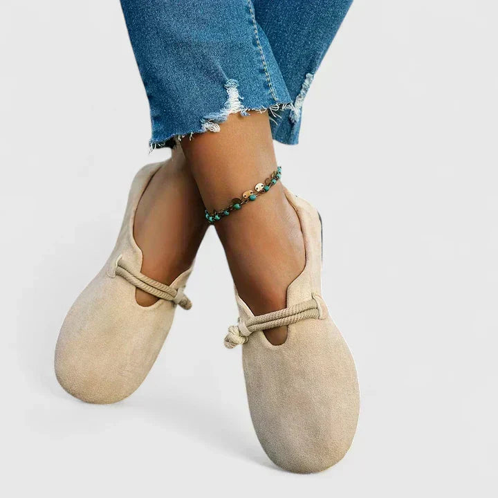 Women's Wide Toe Box Loafer – Cushioned Flat Shoe